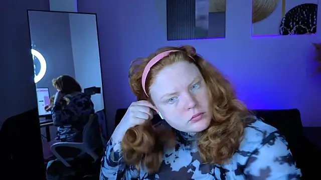 Cassie xKiss online show from 6, 7, 2026