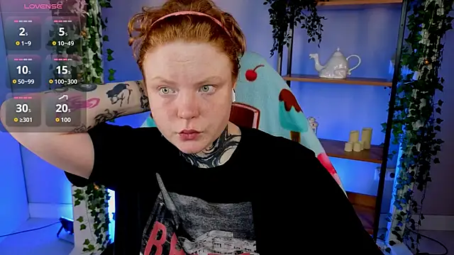 Cassie xKiss online show from 18, 7, 2026
