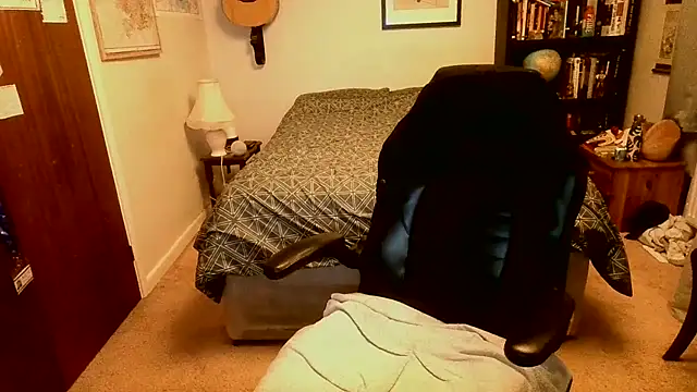 Hairy Guy30 online show from 12, 1, 2025