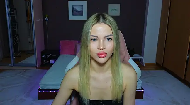 EmmyMills online show from 19, 1, 2025