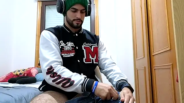 Jackyrose online show from 8, 12, 2024