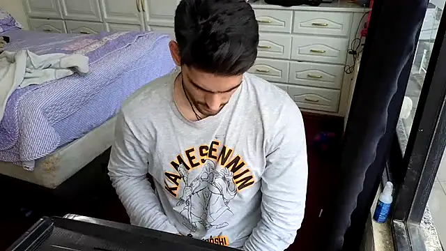 Jackyrose online show from 7, 3, 2025