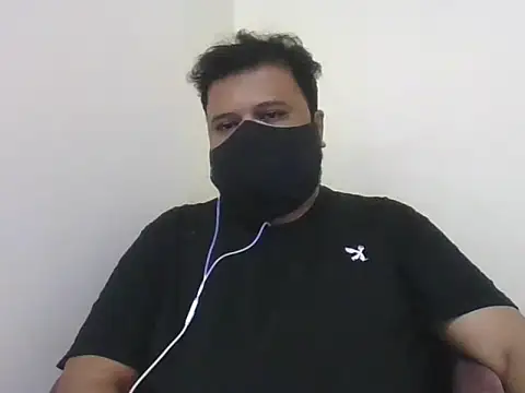 Hunk-Hand6 online show from 21, 11, 2025