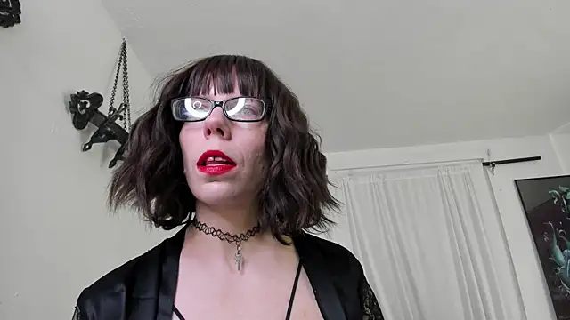 SaraDesirexo online show from 4, 3, 2025