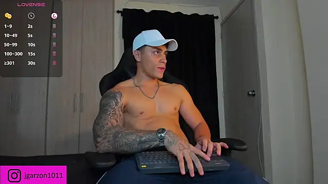 Snapshot of _joansoto chatting on 13, 3, 2025 joansoto online show from 13, 3, 2025