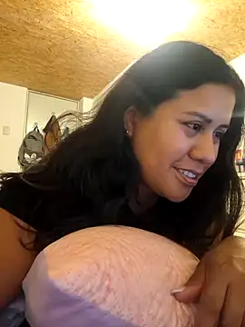 KasiaVenus  online show from 8, 1, 2025