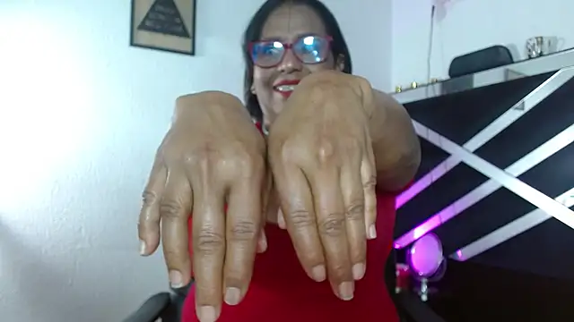 elizabeth mature23 online show from 3, 5, 2026