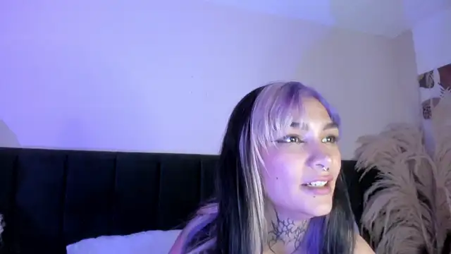 Snapshot of party-naugthysex chatting on 14, 12, 2024 party-naugthysex online show from 14, 12, 2024