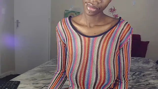 Snapshot of Blacktittiex02 chatting on 17, 11, 2025 Blacktittiex02 online show from 17, 11, 2025