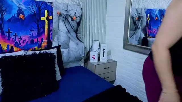 charlotte  G online show from 30, 10, 2025