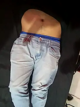 YoSoyLittleBoy online show from 6, 10, 2025