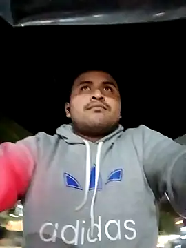 YoSoyLittleBoy online show from 10, 10, 2025