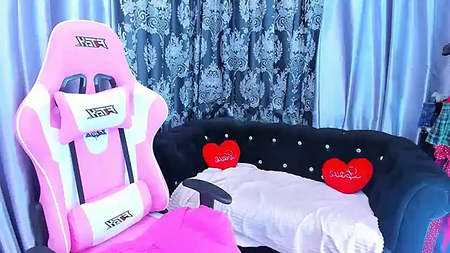 KamilaFoxy online show from 18, 3, 2025