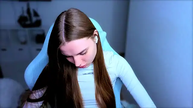 StellaLawless online show from 29, 10, 2025