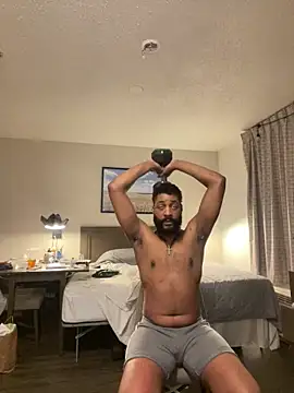 Snapshot of TheOnlyTwinTowers chatting on 14, 2, 2026 TheOnlyTwinTowers online show from 14, 2, 2026