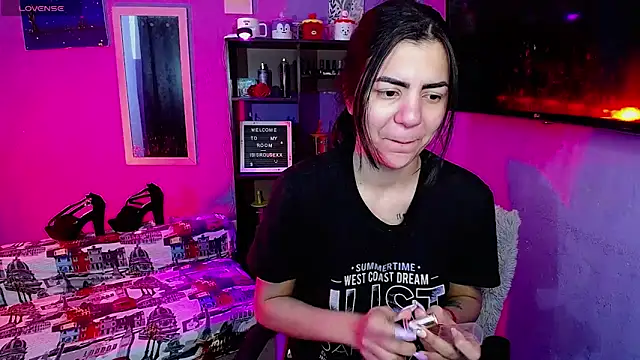 IsisRouse online show from 29, 11, 2025