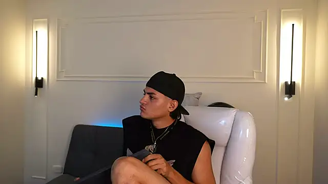 Paradise boy s online show from 16, 1, 2025