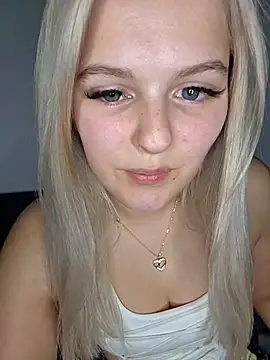 Allylove03 online show from 27, 2, 2026