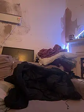 pervy devil online show from 6, 1, 2026