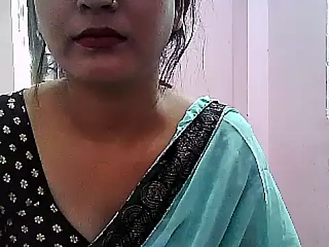 Model-Tanya online show from 4, 2, 2025