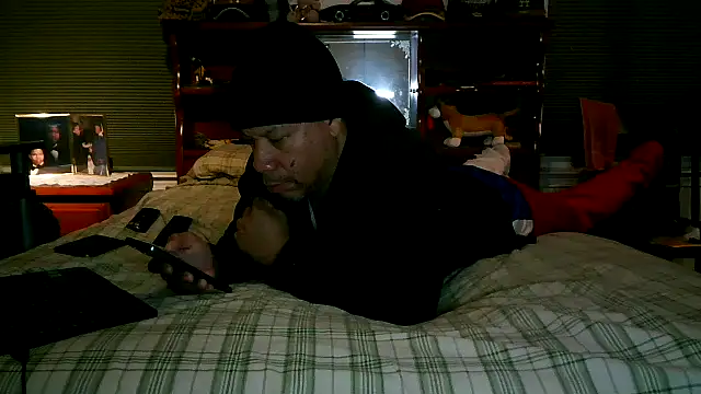 Snapshot of pimpdaddy4ever chatting on 23, 2, 2026 pimpdaddy4ever online show from 23, 2, 2026