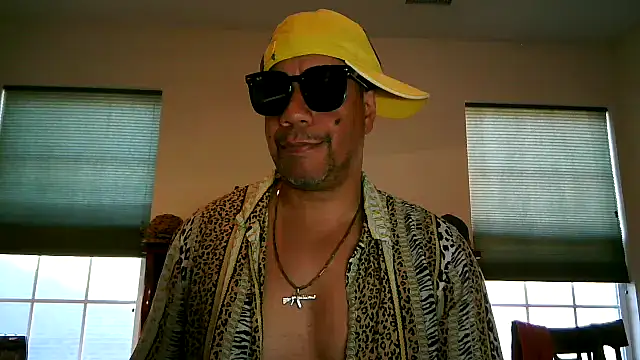 Snapshot of pimpdaddy4ever chatting on 9, 3, 2026 pimpdaddy4ever online show from 9, 3, 2026