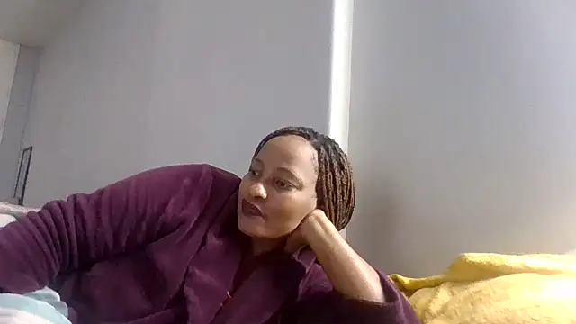 BabeAssXX online show from 29, 4, 2026