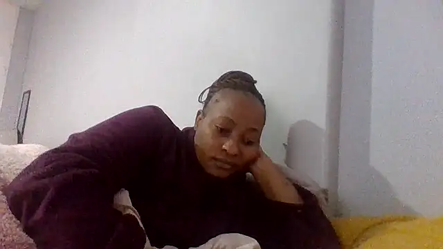 BabeAssXX online show from 5, 7, 2026