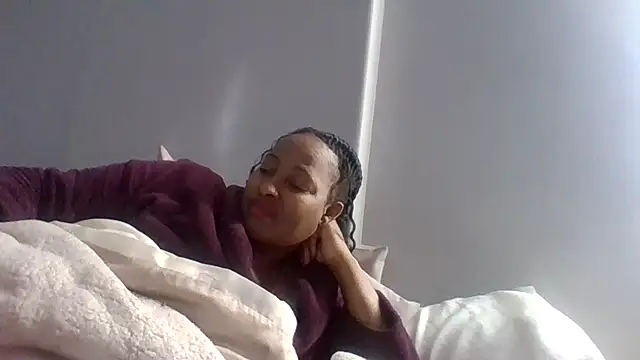 BabeAssXX online show from 31, 7, 2026