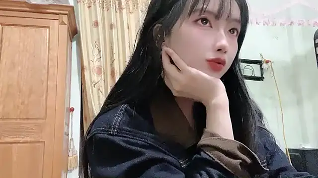 Snapshot of Nery_Asian chatting on 19, 2, 2026 Nery Asian online show from 19, 2, 2026