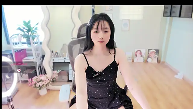 Snapshot of Nery_Asian chatting on 22, 3, 2026 Nery Asian online show from 22, 3, 2026