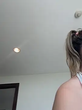 Snapshot of Alirawrz chatting on 2, 3, 2026 Alirawrz online show from 2, 3, 2026