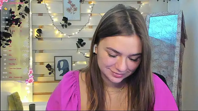 Josephine Kiss online show from 28, 10, 2025