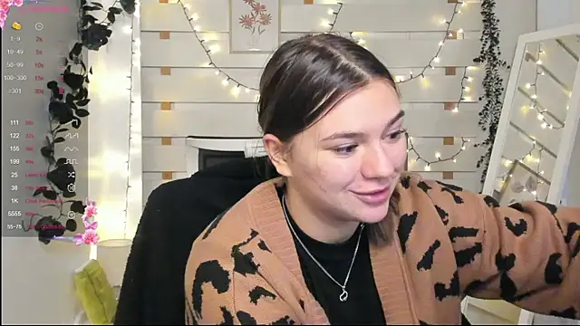 Josephine Kiss online show from 7, 1, 2026