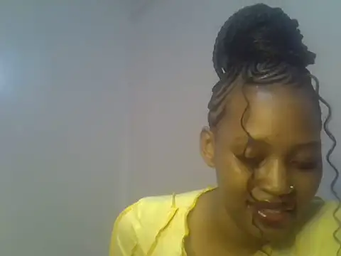 Snapshot of Sweet_Vinkah chatting on 13, 10, 2025 Sweet Vinkah online show from 13, 10, 2025