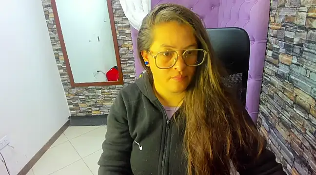 Snapshot of SaraThomso chatting on 20, 3, 2025 SaraThomso online show from 20, 3, 2025