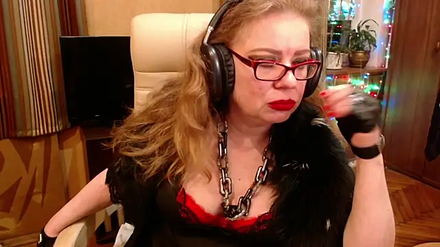 Miss Tress online show from 3, 5, 2026