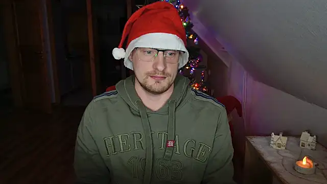 Snapshot of Relsxboy chatting on 19, 12, 2024 Relsxboy online show from 19, 12, 2024