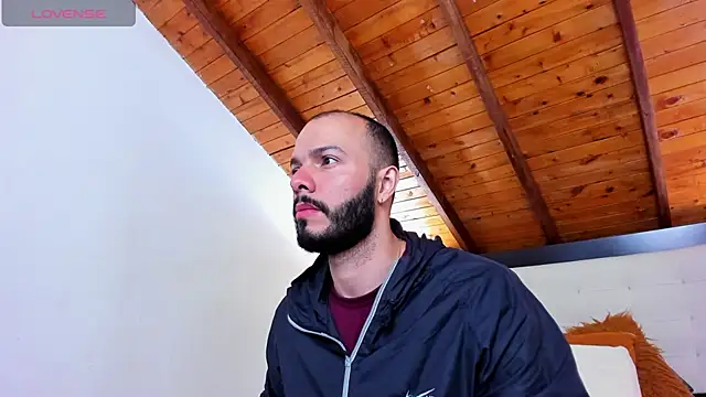 Tom Bailey online show from 13, 10, 2025