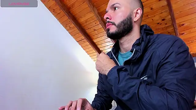 Tom Bailey online show from 7, 11, 2025