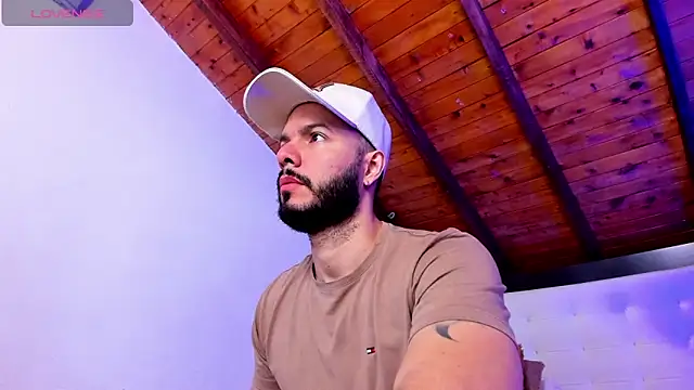 Tom Bailey online show from 8, 3, 2026