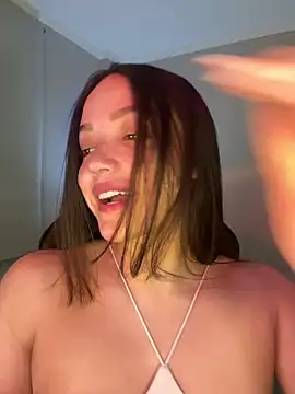 Snapshot of MisFrekcles_ chatting on 1, 2, 2025 MisFrekcles  online show from 1, 2, 2025