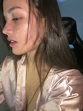 Snapshot of MisFrekcles_ chatting on 14, 10, 2025 MisFrekcles  online show from 14, 10, 2025