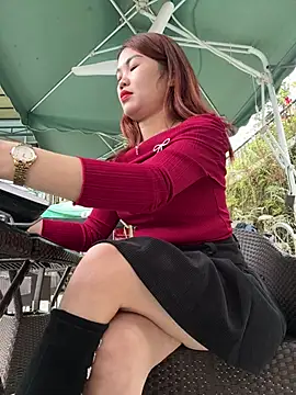 Snapshot of Emily_9xx chatting on 22, 2, 2025 Emily 9xx online show from 22, 2, 2025