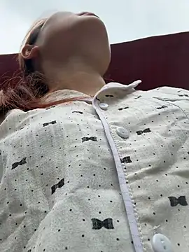 Snapshot of Emily_9xx chatting on 23, 2, 2025 Emily 9xx online show from 23, 2, 2025