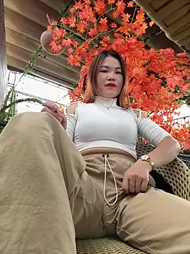 Snapshot of Emily_9xx chatting on 14, 3, 2025 Emily 9xx online show from 14, 3, 2025