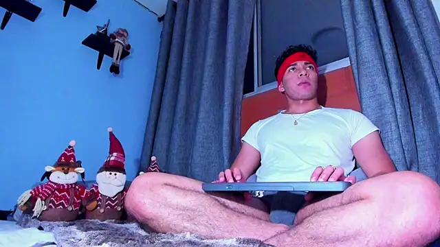 Snapshot of Stefann_salvatoree chatting on 23, 12, 2024 Stefann salvatoree online show from 23, 12, 2024