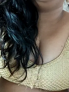 cuteyqueen online show from 5, 2, 2025