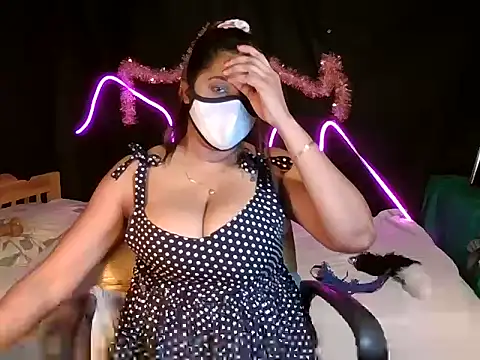 Addy Xl online show from 8, 1, 2025