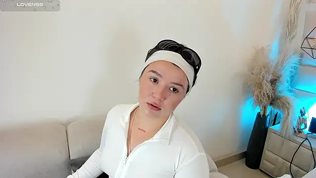 1m dalhia online show from 5, 5, 2026